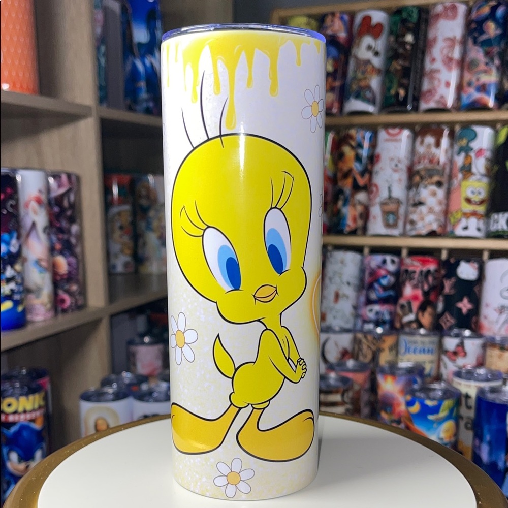20oz Tweety Tumbler